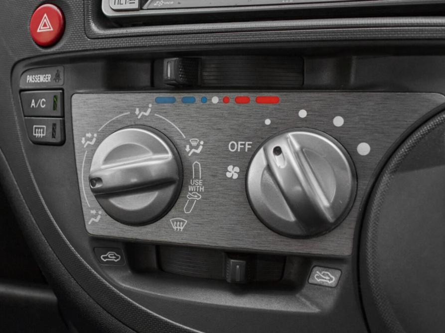 Toyota Sienta I Рестайлинг 2 Екатеринбург  - изображение 17