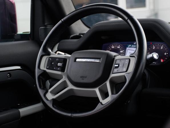 Land Rover Defender II с пробегом 2020 года, цена 4 498 000 рублей, 78007 км, внедорожник, Автокод Объявления