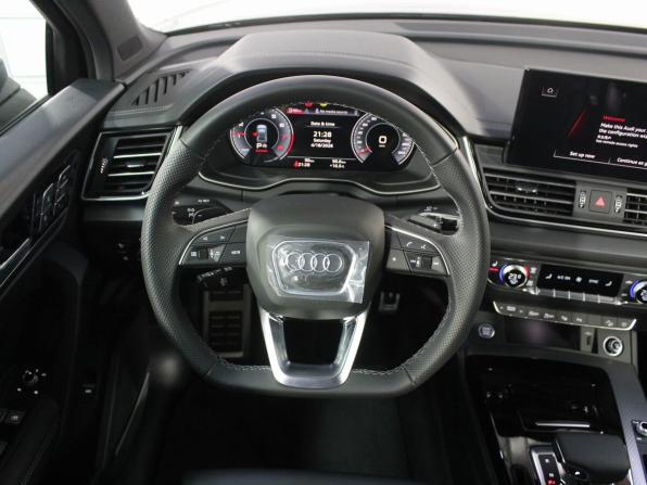 Audi Q5 II (FY) Рестайлинг с пробегом 2025 года, цена 5 845 000 рублей, 30 км, внедорожник, Автокод Объявления