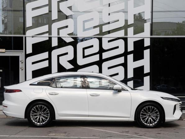 FAW Bestune B70 I Рестайлинг с пробегом 2024 года, цена 2 561 070 рублей, 49 км, лифтбек, Автокод Объявления