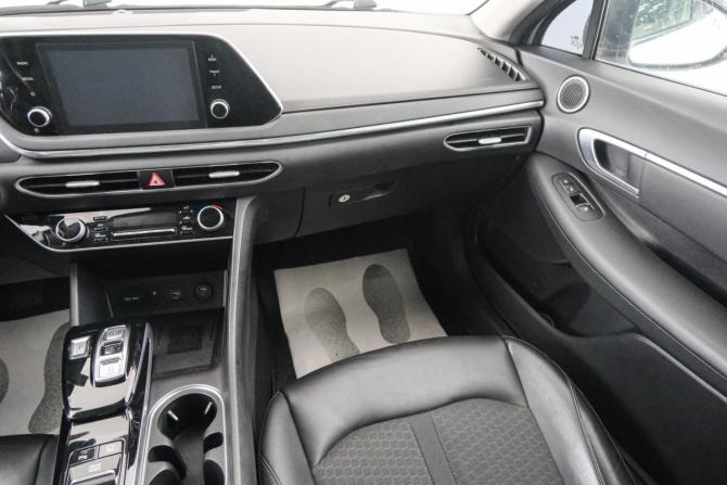 Hyundai Sonata VIII (DN8) с пробегом 2021 года, цена 2 709 000 рублей, 58272 км, седан, Автокод Объявления