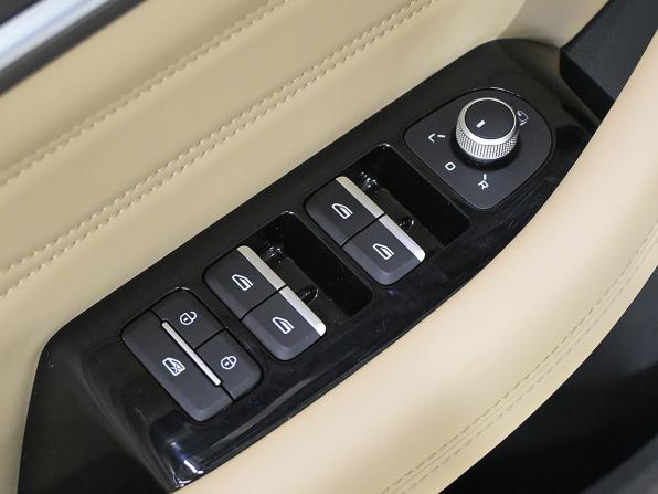 Geely Monjaro I Рестайлинг (China Market) с пробегом 2024 года, цена 3 590 000 рублей, 24400 км, внедорожник, Автокод Объявления