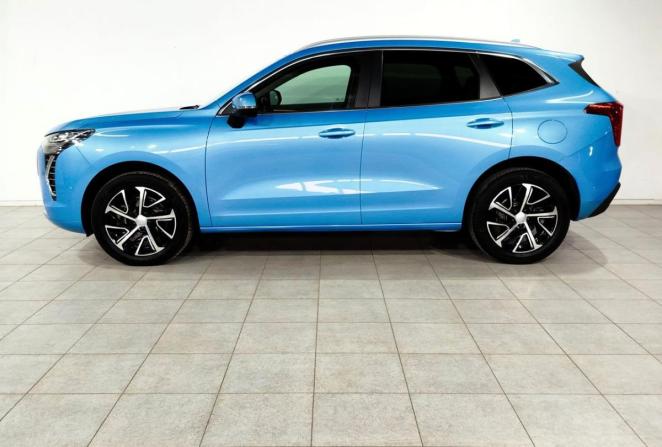 Haval Jolion I Рестайлинг с пробегом 2023 года, цена 2 070 000 рублей, 38439 км, внедорожник, Автокод Объявления