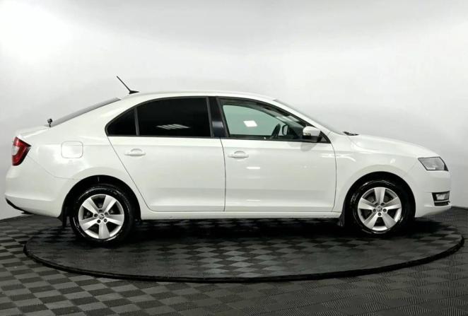 Skoda Rapid I Рестайлинг с пробегом 2018 года, цена 1 155 000 рублей, 139182 км, лифтбек, Автокод Объявления