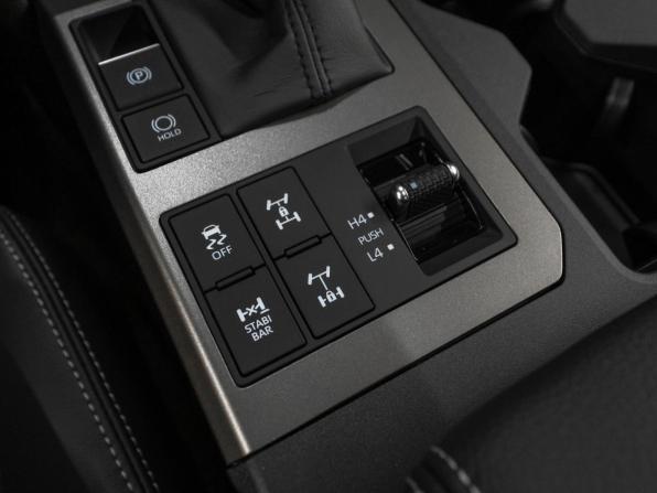 Toyota Land Cruiser Prado 250 Series с пробегом 2026 года, цена 12 800 000 рублей, 30 км, внедорожник, Автокод Объявления