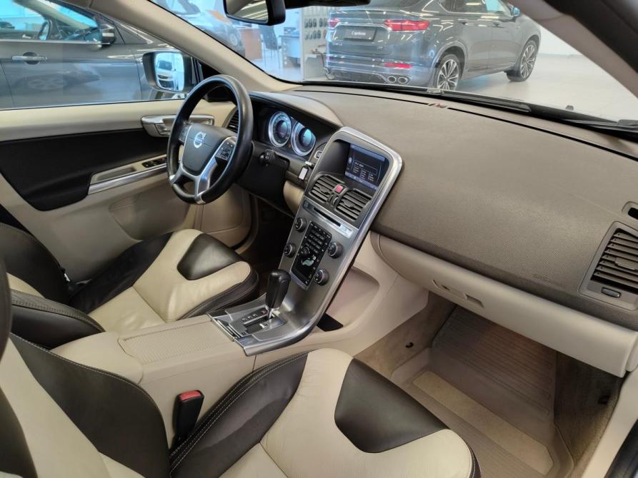 Volvo XC60 I Санкт-Петербург  - изображение 7