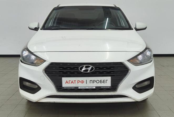 Hyundai Solaris II с пробегом 2018 года, цена 869 000 рублей, 223710 км, седан, Автокод Объявления