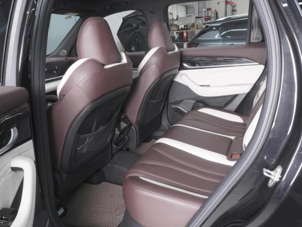 Geely Monjaro I с пробегом 2023 года, цена 3 199 000 рублей, 35608 км, внедорожник, Автокод Объявления