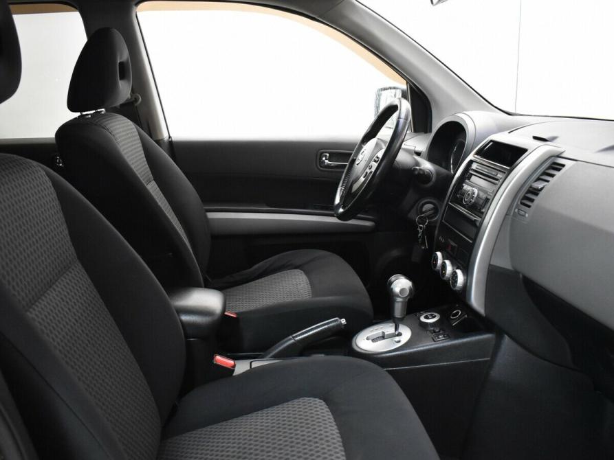 Nissan X-Trail II Москва  - изображение 13