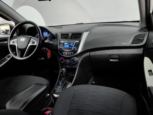 Hyundai Solaris I Рестайлинг с пробегом 2014 года, цена 985 000 рублей, 129595 км, хэтчбек, Автокод Объявления