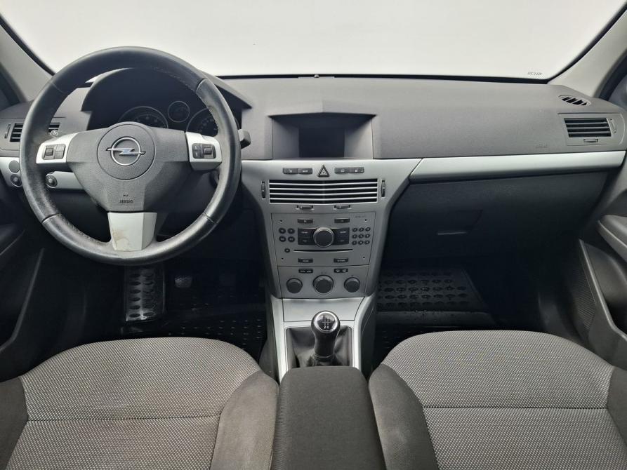 Opel Astra H Рестайлинг Москва  - изображение 12