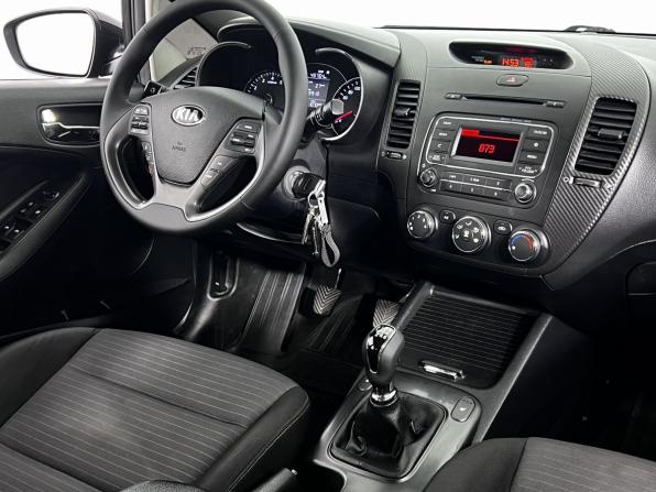 Kia Cerato III с пробегом 2015 года, цена 1 290 000 рублей, 107000 км, седан, Автокод Объявления