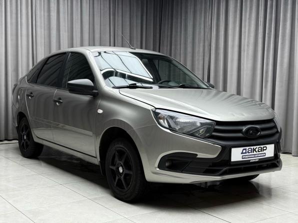 Lada (ВАЗ) Granta I Рестайлинг с пробегом 2019 года, цена 579 000 рублей, 60626 км, лифтбек, Автокод Объявления