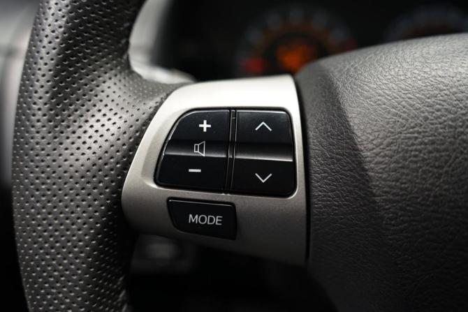 Toyota Corolla X (E140 E150) Рестайлинг с пробегом 2012 года, цена 1 097 000 рублей, 262000 км, седан, Автокод Объявления