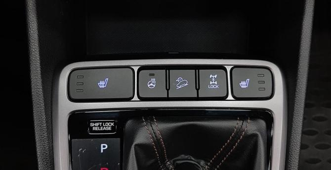 Hyundai Creta I Рестайлинг с пробегом 2020 года, цена 1 870 000 рублей, 177495 км, внедорожник, Автокод Объявления