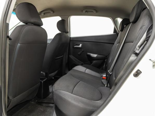 Kia Rio III с пробегом 2015 года, цена 1 268 000 рублей, 67258 км, хэтчбек, Автокод Объявления