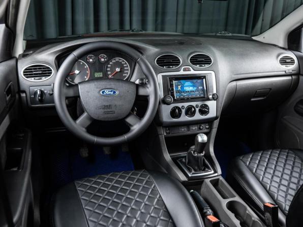 Ford Focus II с пробегом 2005 года, цена 485 000 рублей, 216407 км, седан, Автокод Объявления