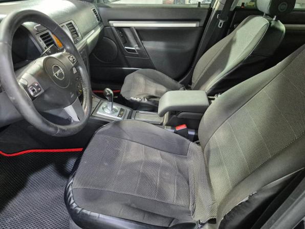 Opel Vectra C Рестайлинг с пробегом 2006 года, цена 340 000 рублей, 304370 км, седан, Автокод Объявления