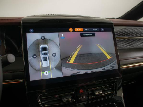 GAC Trumpchi M8 II с пробегом 2023 года, цена 3 990 000 рублей, 29900 км, минивэн, Автокод Объявления
