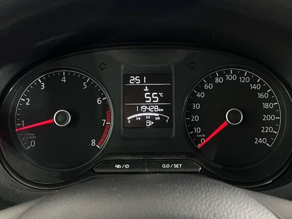 Volkswagen Polo V Рестайлинг с пробегом 2020 года, цена 1 180 000 рублей, 119428 км, седан, Автокод Объявления
