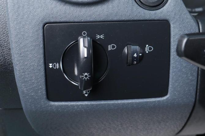 Ford Fusion I Рестайлинг с пробегом 2006 года, цена 299 000 рублей, 192530 км, хэтчбек, Автокод Объявления