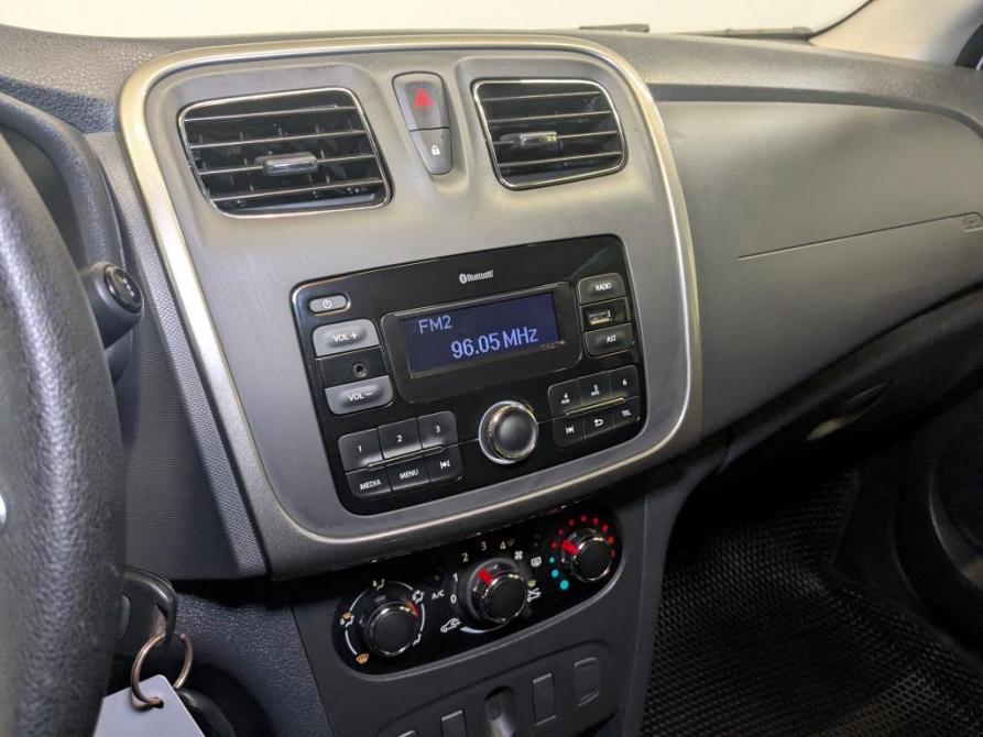 Renault Logan II Рестайлинг Москва  - изображение 27