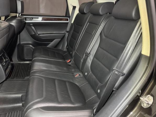 Volkswagen Touareg II Рестайлинг с пробегом 2015 года, цена 2 999 000 рублей, 131754 км, внедорожник, Автокод Объявления