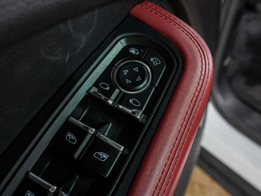 Porsche Macan I Рестайлинг Воронеж  - изображение 25