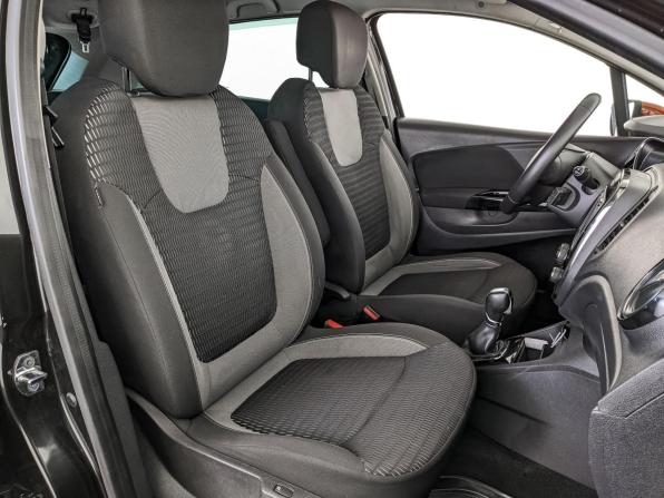 Renault Kaptur I с пробегом 2017 года, цена 1 290 000 рублей, 137553 км, внедорожник, Автокод Объявления
