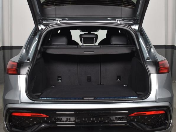 Audi Q5 III с пробегом 2026 года, цена 6 299 995 рублей, 32 км, внедорожник, Автокод Объявления