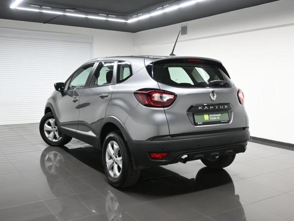 Renault Kaptur I Рестайлинг с пробегом 2021 года, цена 1 745 000 рублей, 30956 км, внедорожник, Автокод Объявления