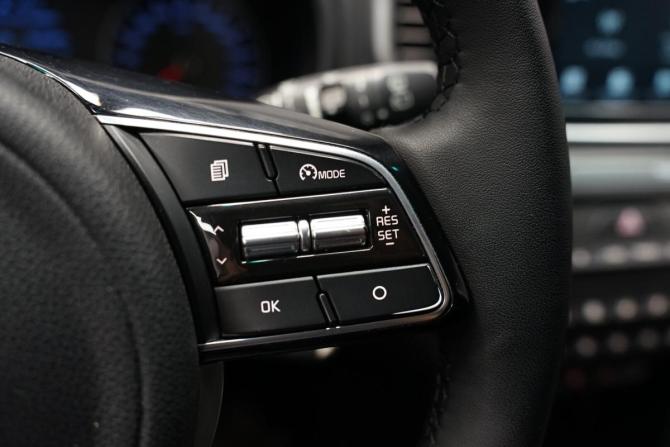 Kia Sportage IV Рестайлинг с пробегом 2019 года, цена 2 490 000 рублей, 94000 км, внедорожник, Автокод Объявления