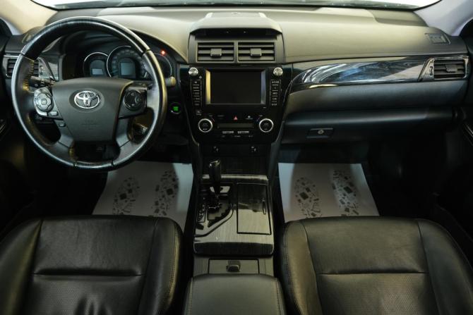 Toyota Camry VII (XV50) с пробегом 2013 года, цена 2 099 000 рублей, 98000 км, седан, Автокод Объявления