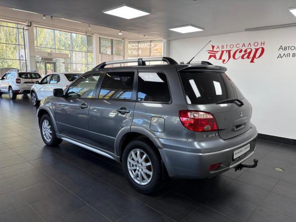 Mitsubishi Outlander I с пробегом 2006 года, цена 488 000 рублей, 307700 км, внедорожник, Автокод Объявления