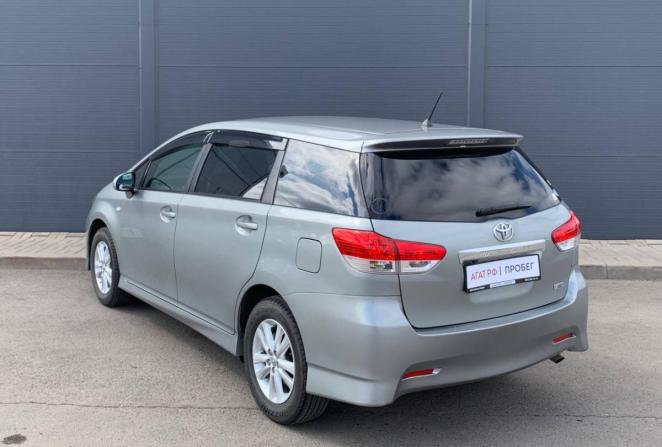 Toyota Wish II с пробегом 2009 года, цена 1 115 000 рублей, 197712 км, минивэн, Автокод Объявления