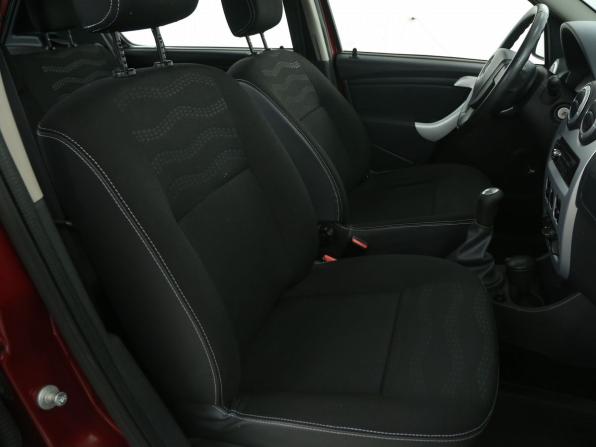 Renault Sandero I с пробегом 2013 года, цена 588 000 рублей, 195000 км, хэтчбек, Автокод Объявления