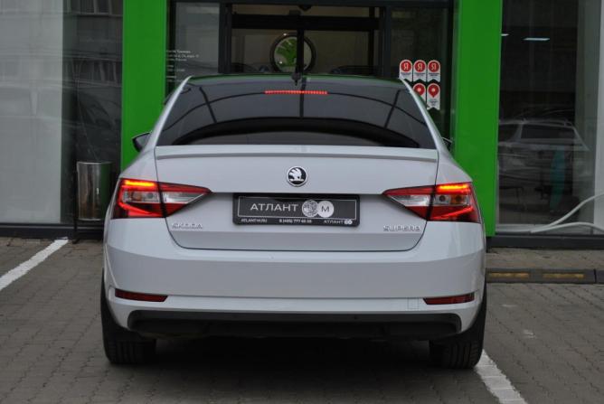 Skoda Superb III с пробегом 2019 года, цена 1 849 000 рублей, 61454 км, лифтбек, Автокод Объявления