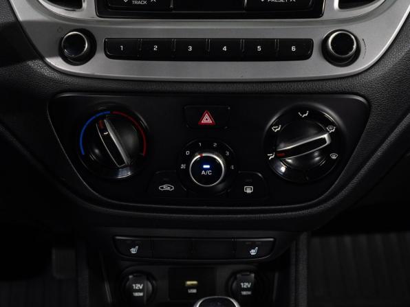 Hyundai Solaris II с пробегом 2020 года, цена 1 189 000 рублей, 182123 км, седан, Автокод Объявления