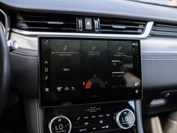 Jaguar F-Pace I Рестайлинг с пробегом 2022 года, цена 4 699 000 рублей, 83217 км, внедорожник, Автокод Объявления