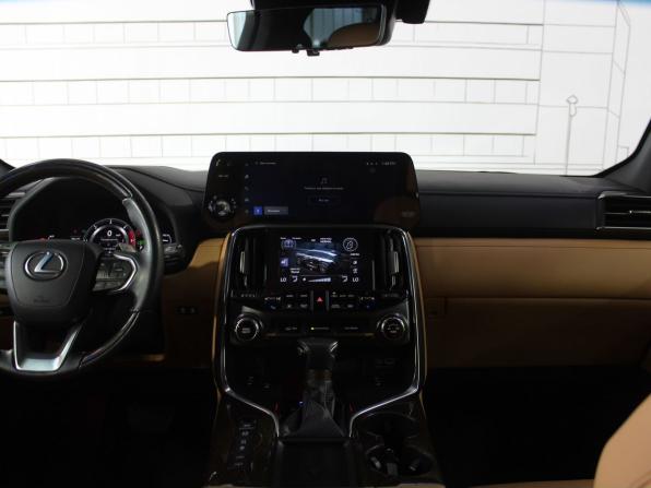 Lexus LX IV с пробегом 2023 года, цена 16 500 000 рублей, 15000 км, внедорожник, Автокод Объявления
