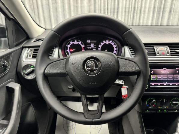 Skoda Rapid I Рестайлинг с пробегом 2018 года, цена 1 120 000 рублей, 170286 км, лифтбек, Автокод Объявления