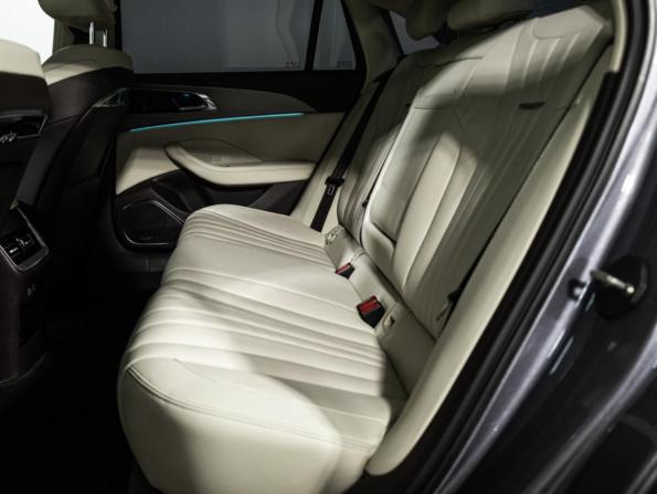 Hongqi H5 II с пробегом 2023 года, цена 2 600 000 рублей, 77438 км, седан, Автокод Объявления