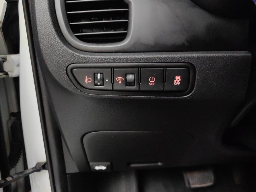 Kia Rio IV Подольск  - изображение 22