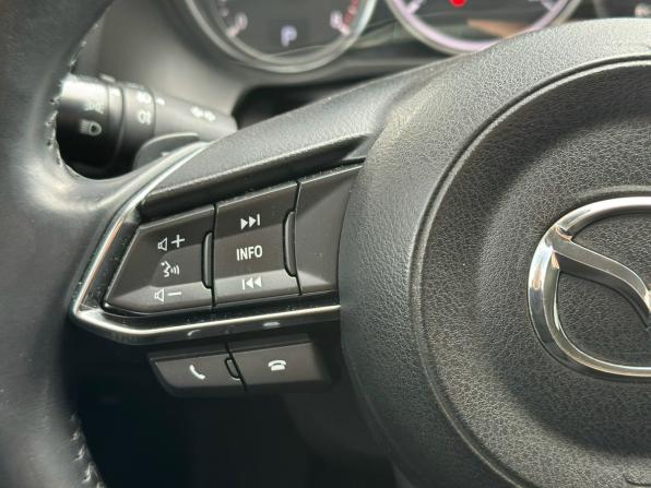 Mazda 6 III (GJ) Рестайлинг с пробегом 2017 года, цена 1 620 000 рублей, 133401 км, седан, Автокод Объявления