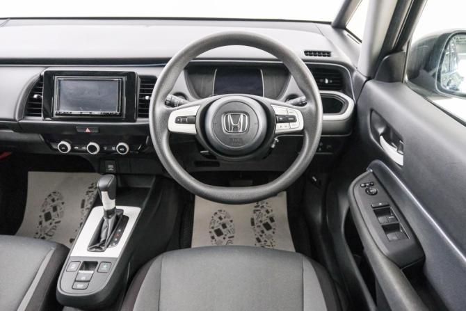 Honda Fit IV с пробегом 2022 года, цена 1 339 000 рублей, 87000 км, хэтчбек, Автокод Объявления
