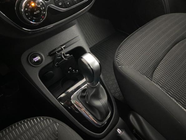 Renault Kaptur I с пробегом 2017 года, цена 1 325 000 рублей, 107222 км, внедорожник, Автокод Объявления