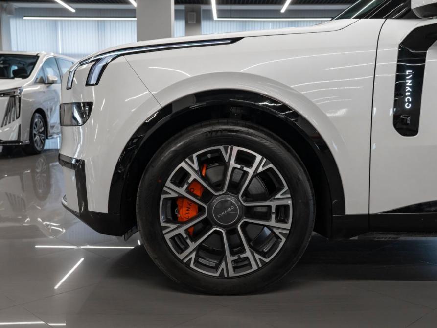 Lynk &amp; Co 900 Москва  - изображение 45