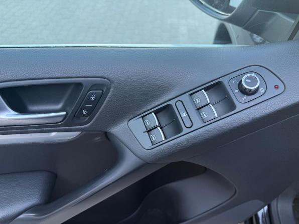 Volkswagen Tiguan I Рестайлинг с пробегом 2012 года, цена 1 044 000 рублей, 322852 км, внедорожник, Автокод Объявления