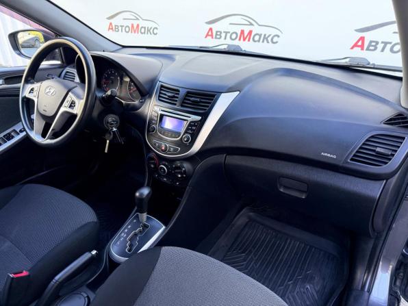 Hyundai Solaris I с пробегом 2014 года, цена 920 000 рублей, 195297 км, хэтчбек, Автокод Объявления