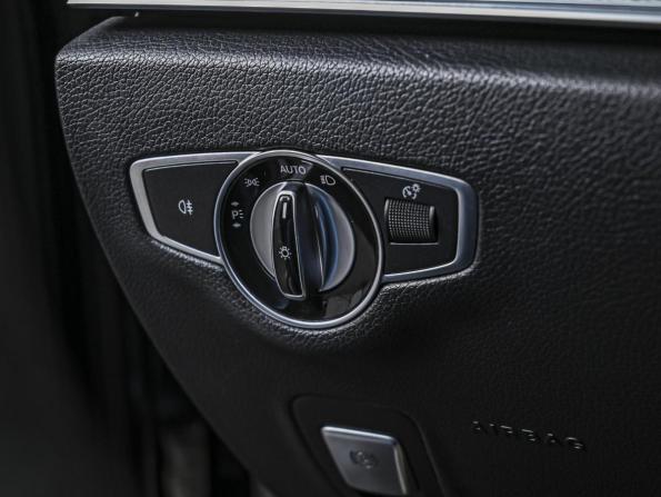 Mercedes-Benz E-Класс V (W213 S213 C238) с пробегом 2019 года, цена 2 339 000 рублей, 196992 км, седан, Автокод Объявления